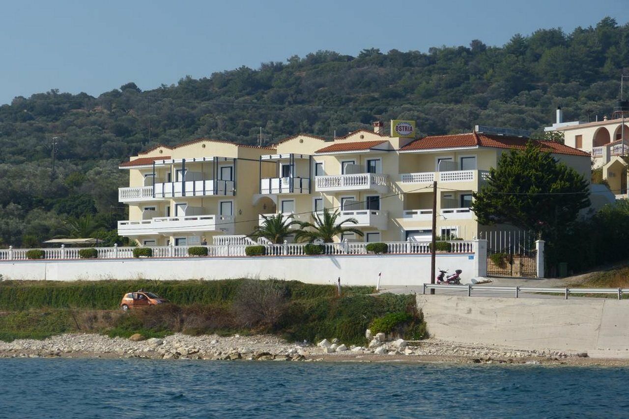 Ostria Seaside Studios And Apartments Katarraktis  Экстерьер фото